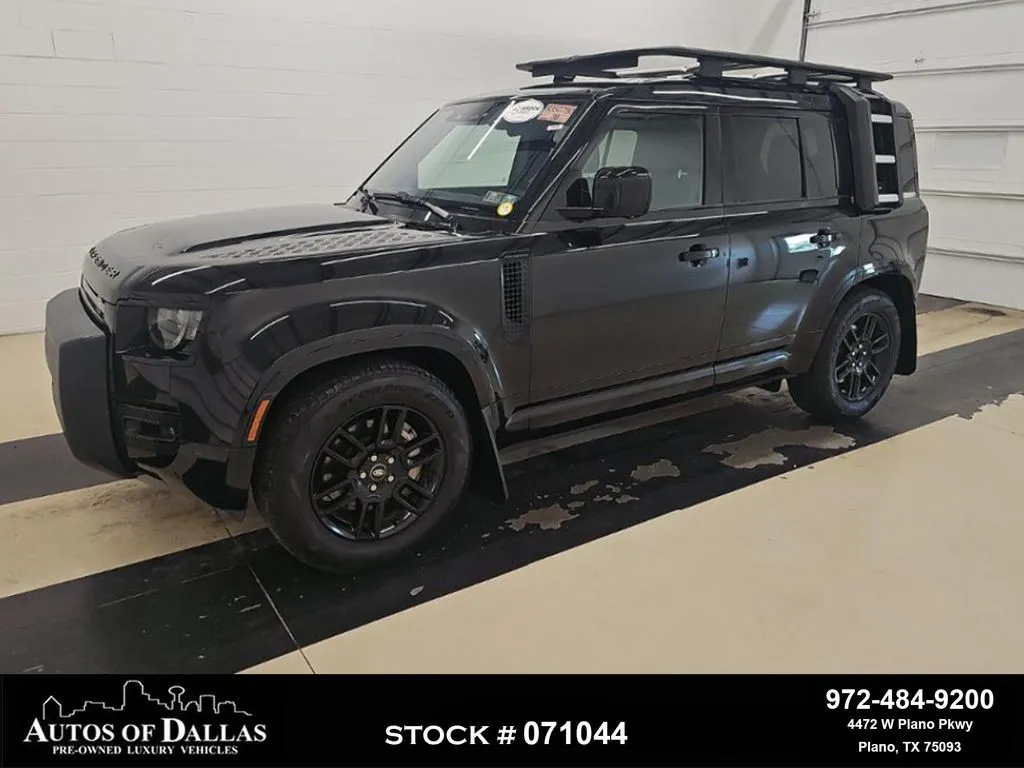 2022 Land Rover Defender X-Dynamic SE's photo