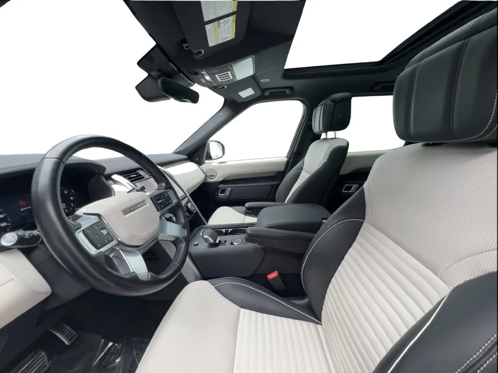 Land Rover Discovery photo 22