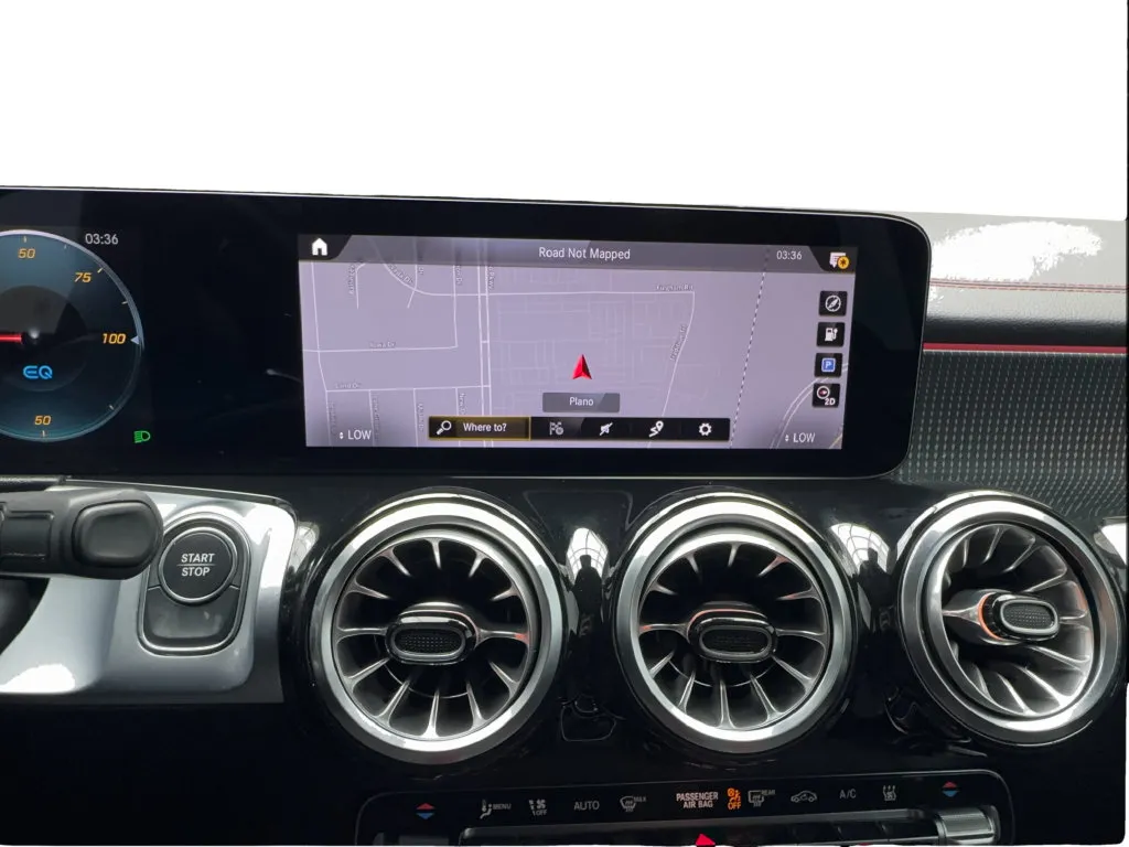 Mercedes-Benz EQB photo 47