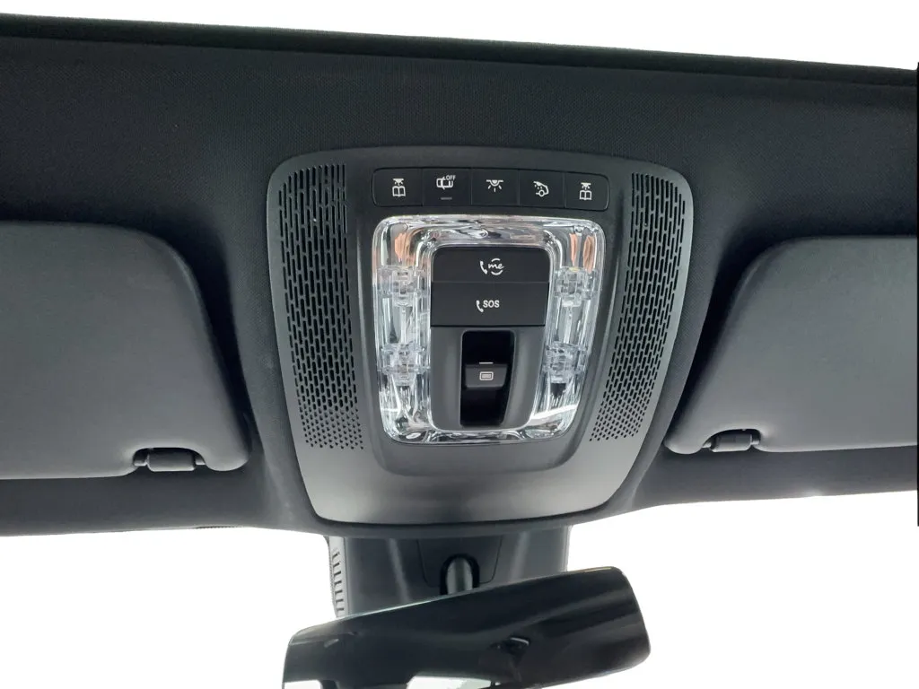 Mercedes-Benz EQB photo 44