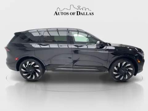 More photos of 2024 Lincoln Nautilus Reserve at Autos of Dallas - Plano, TX