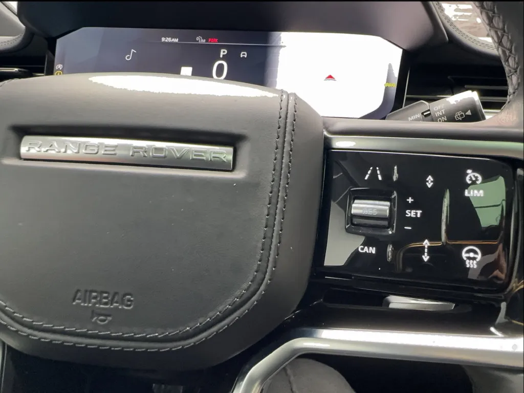 Land Rover Range Rover Sport photo 42