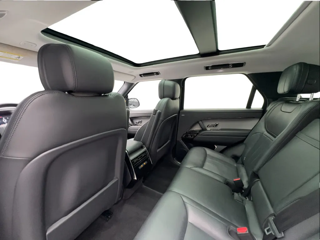 Land Rover Range Rover Sport photo 25