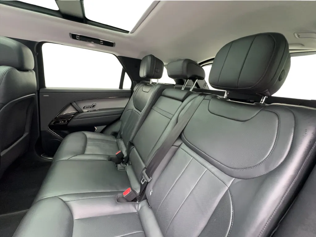 Land Rover Range Rover Sport photo 26