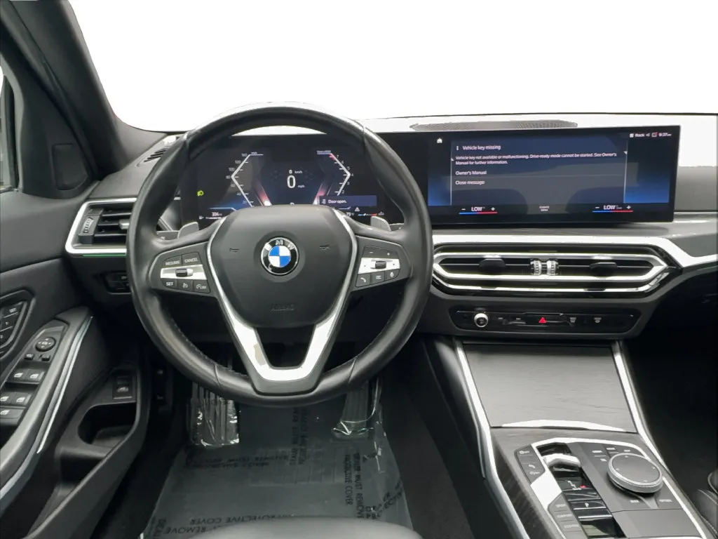 BMW 3 Series photo 39