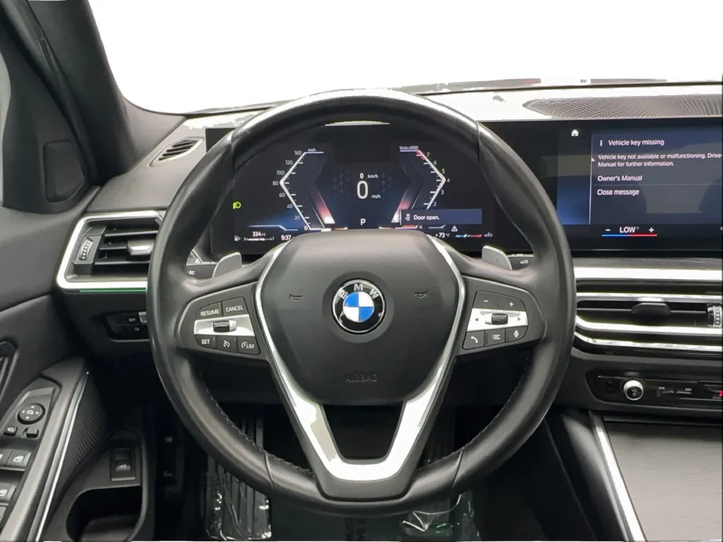 BMW 3 Series photo 40