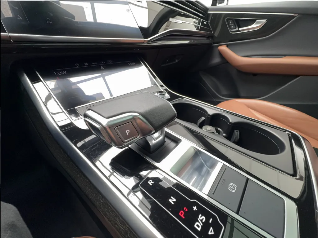 Audi Q7 photo 48