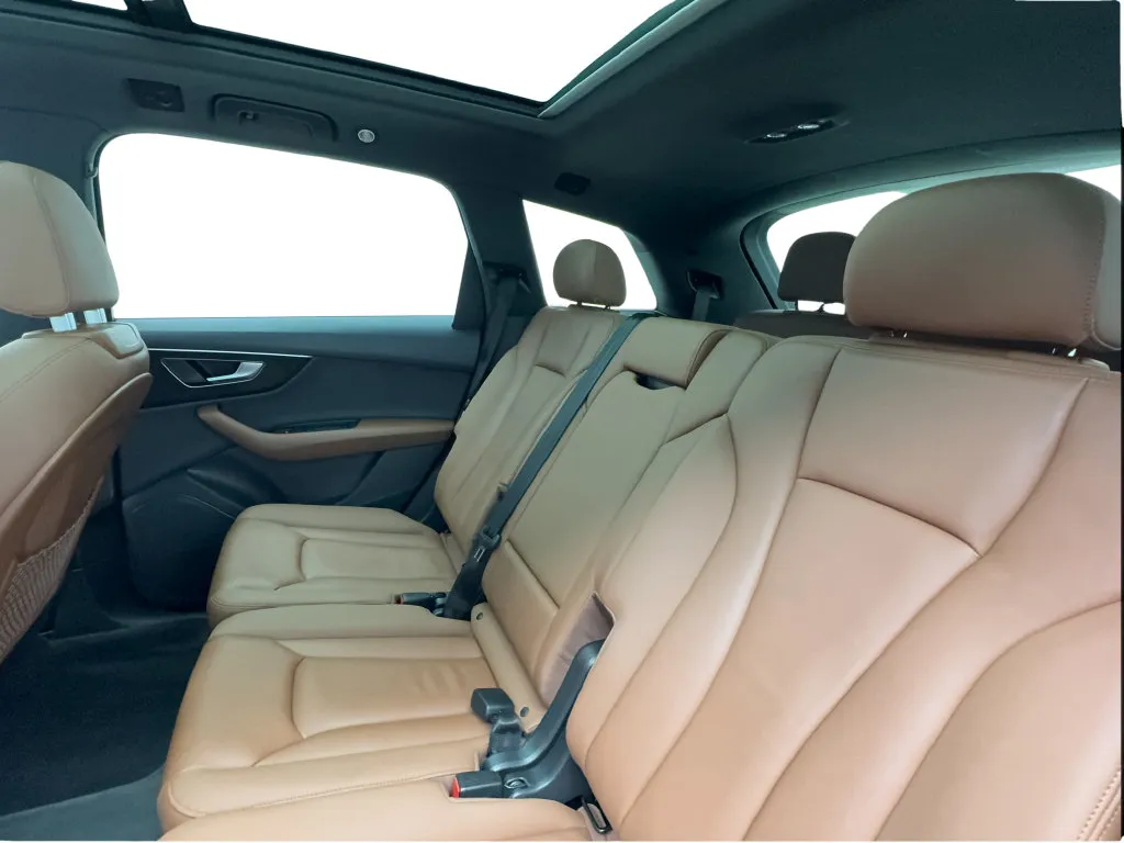 Audi Q7 photo 27
