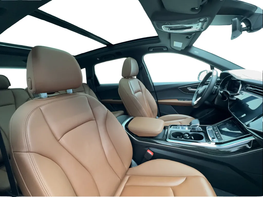 Audi Q7 photo 33