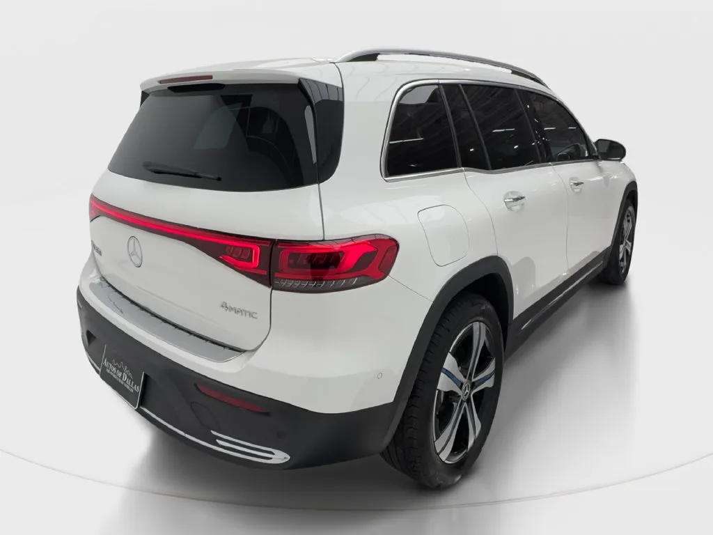 Mercedes-Benz EQB photo 8