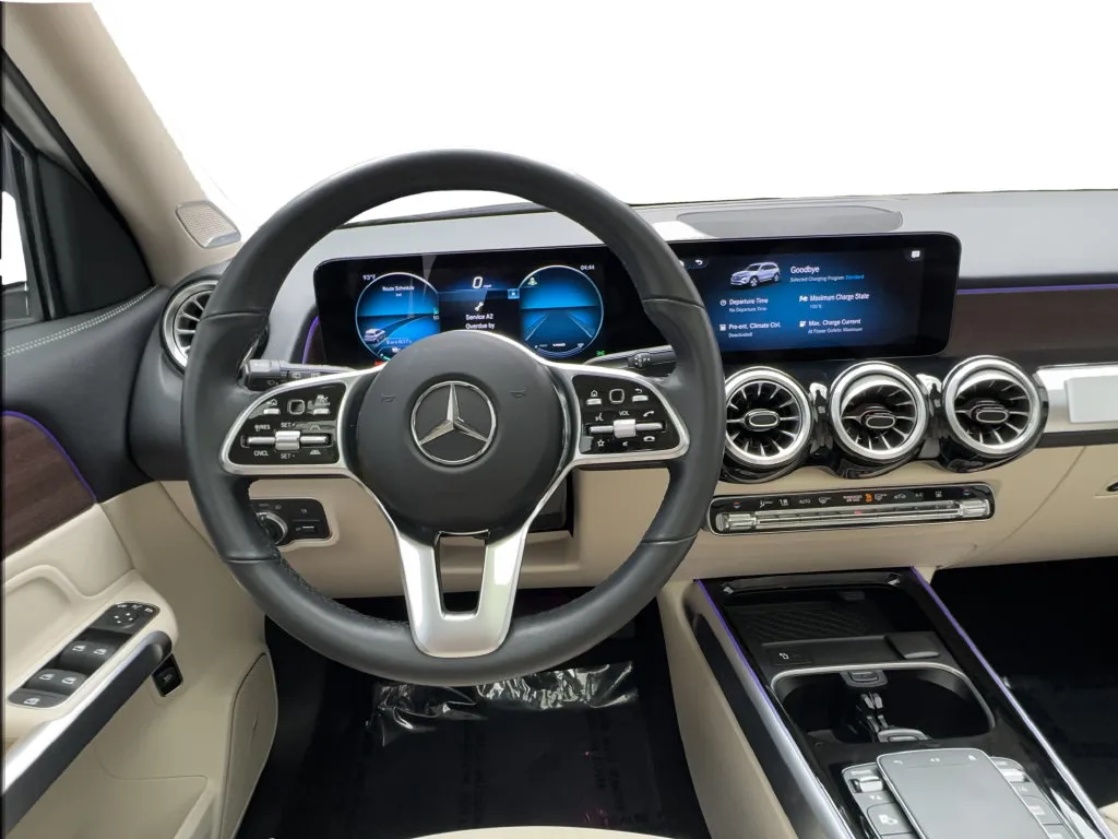 Mercedes-Benz EQB photo 36