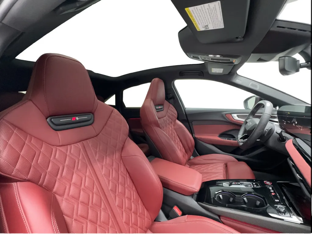 Audi S5 photo 33