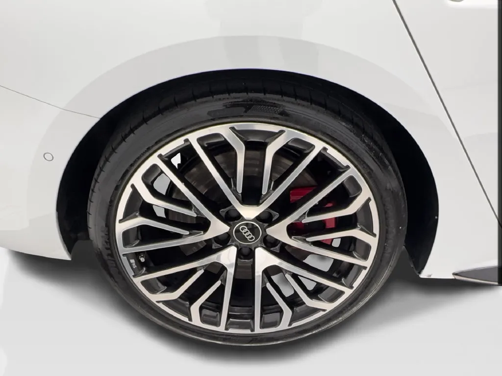 Audi S5 photo 18