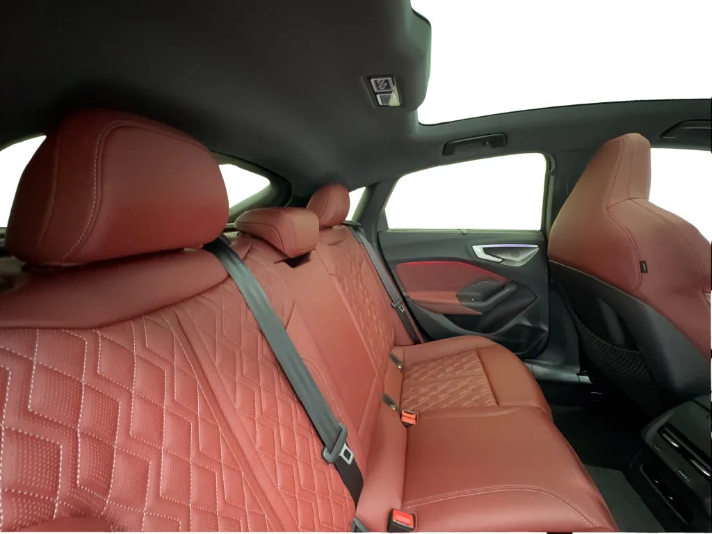 Audi S5 photo 29