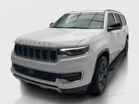 More photos of 2024 Jeep Wagoneer L Series II at Autos of Dallas - Plano, TX