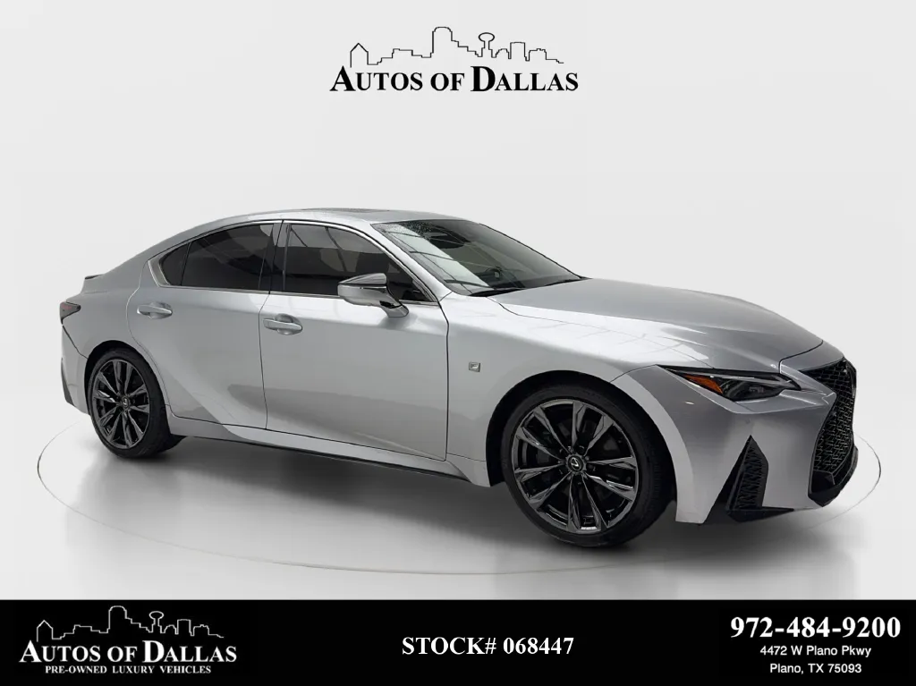 Lexus IS