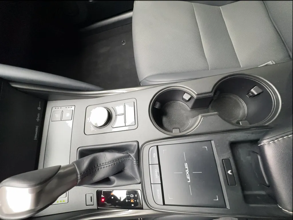 Lexus IS photo 52