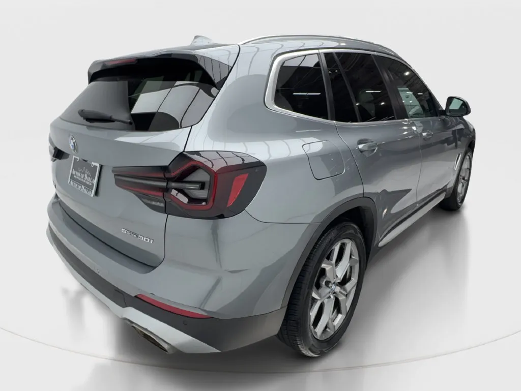 BMW X3 photo 8