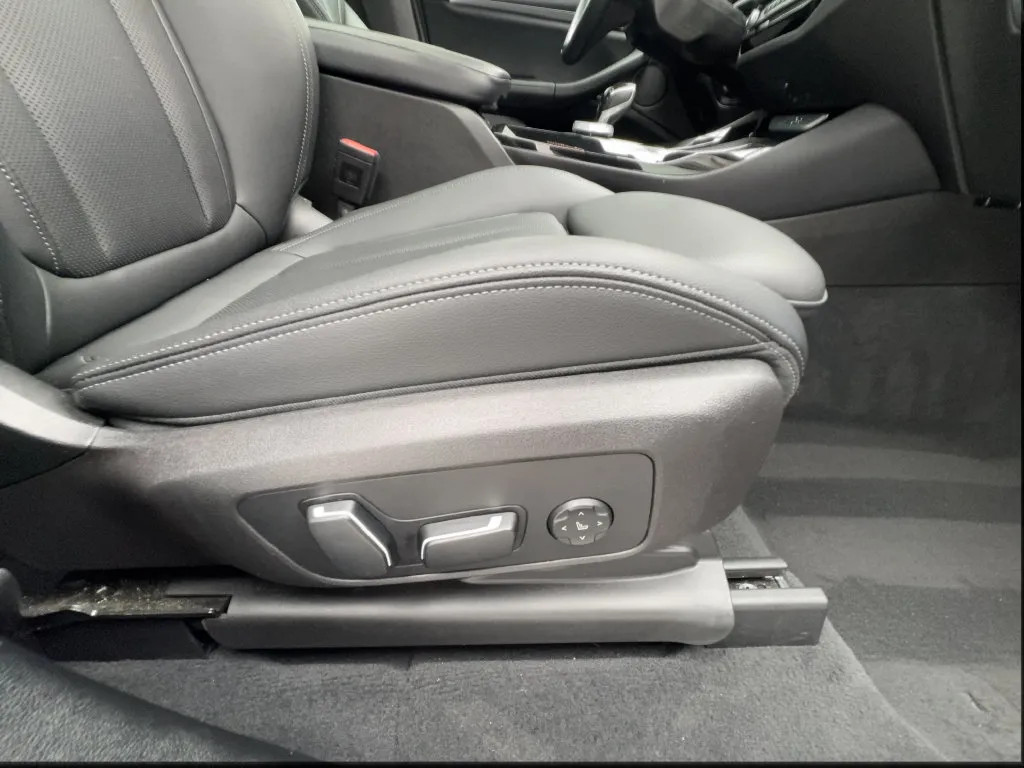 BMW X3 photo 34