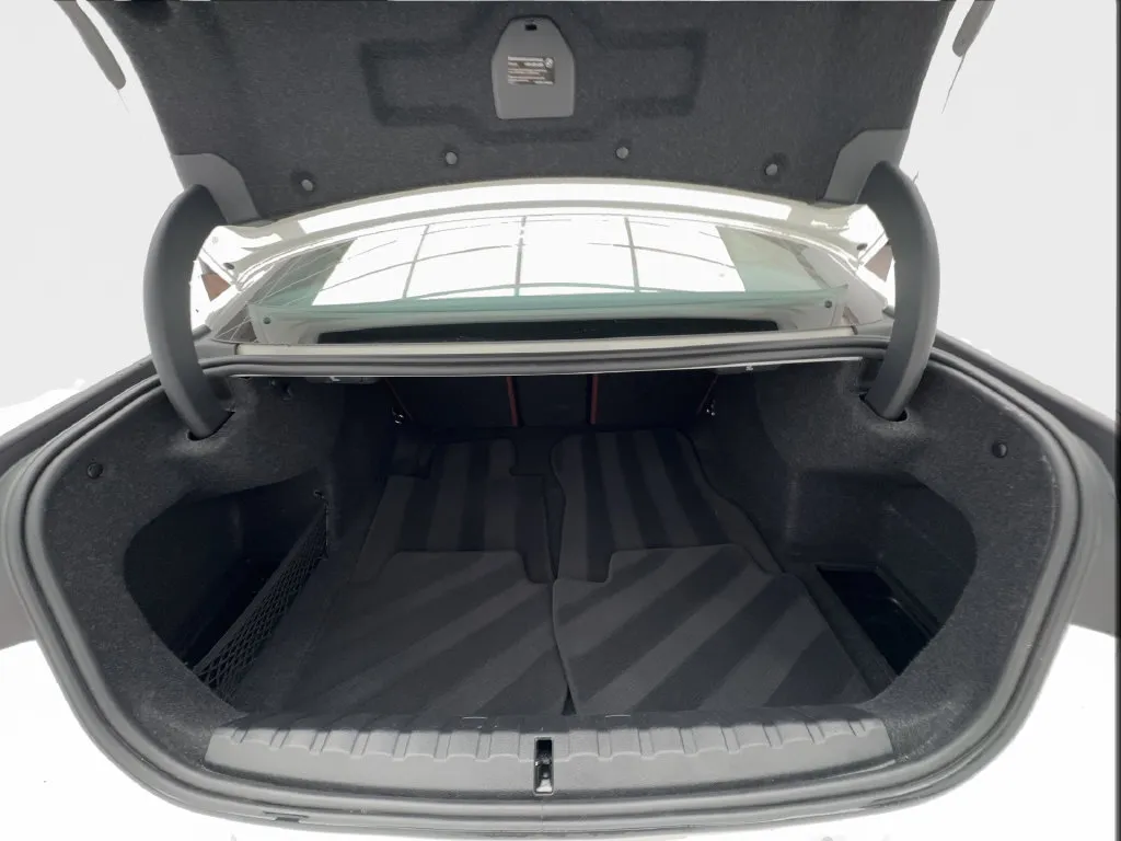 BMW 4 Series photo 18