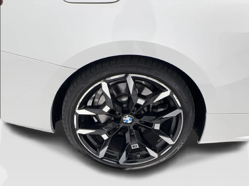 BMW 4 Series photo 11