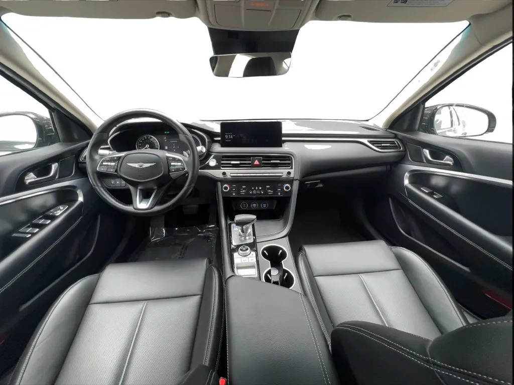 Genesis G70 photo 40