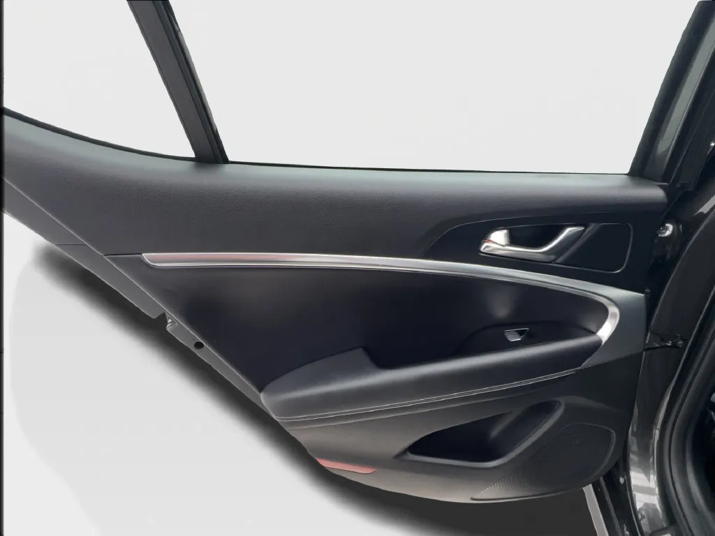 Genesis G70 photo 27