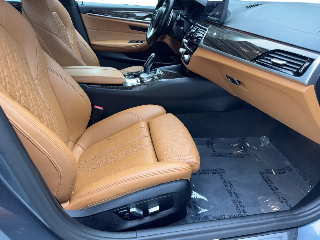 BMW 5 Series photo 45