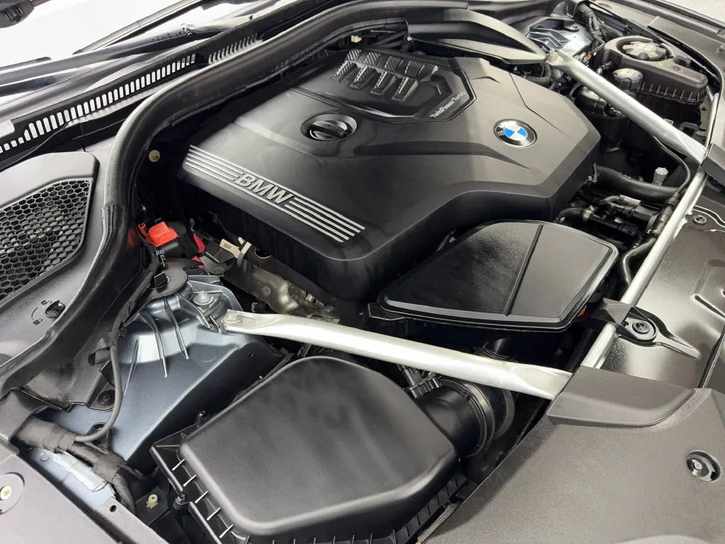 BMW 5 Series photo 80