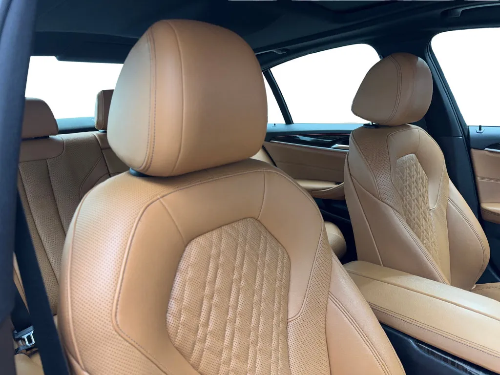 BMW 5 Series photo 46