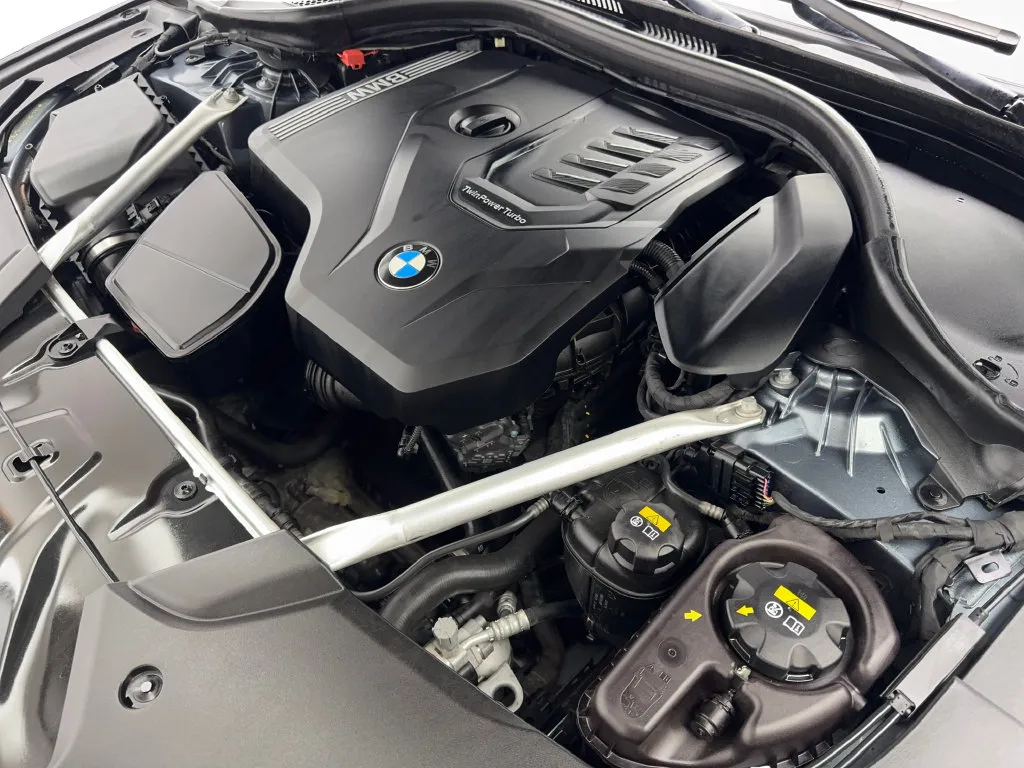 BMW 5 Series photo 78