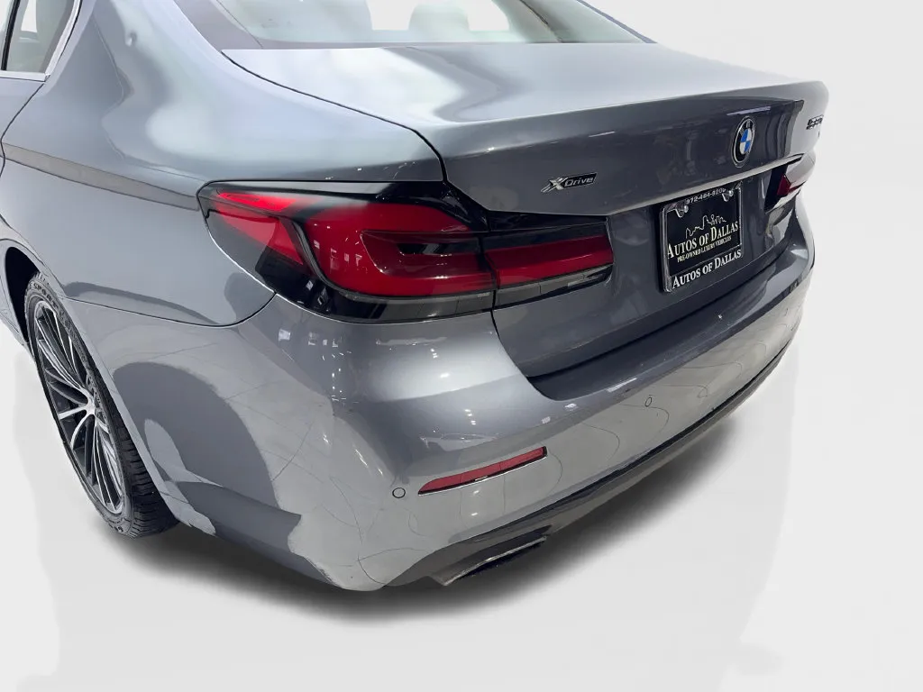 BMW 5 Series photo 19
