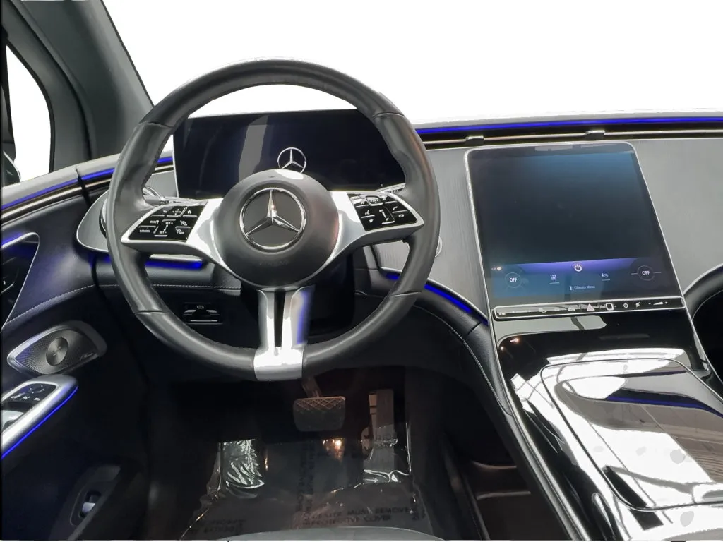 Mercedes-Benz EQE photo 34