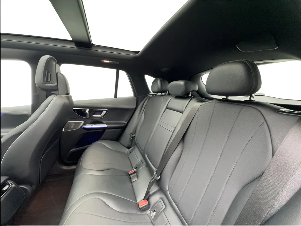 Mercedes-Benz EQE photo 23