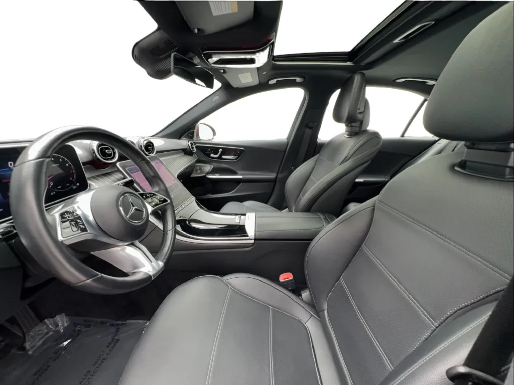 Mercedes-Benz C-Class photo 22