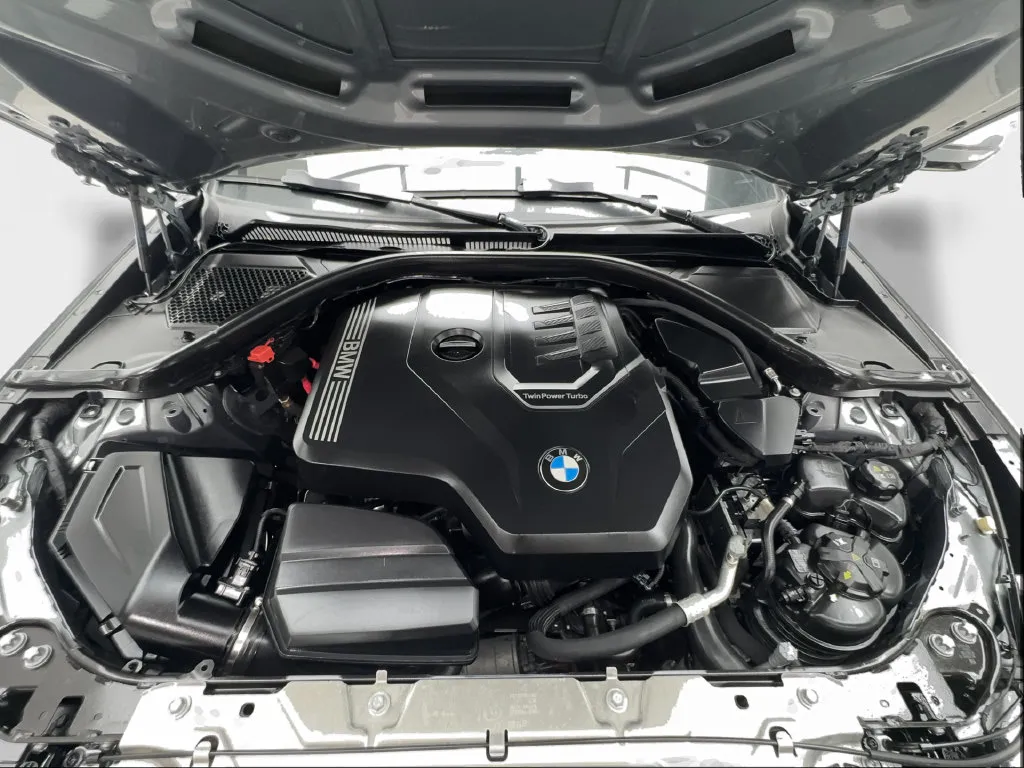 BMW 3 Series photo 20