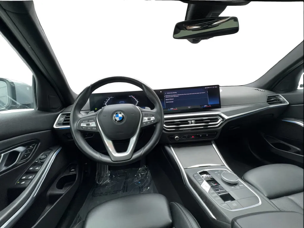 BMW 3 Series photo 37