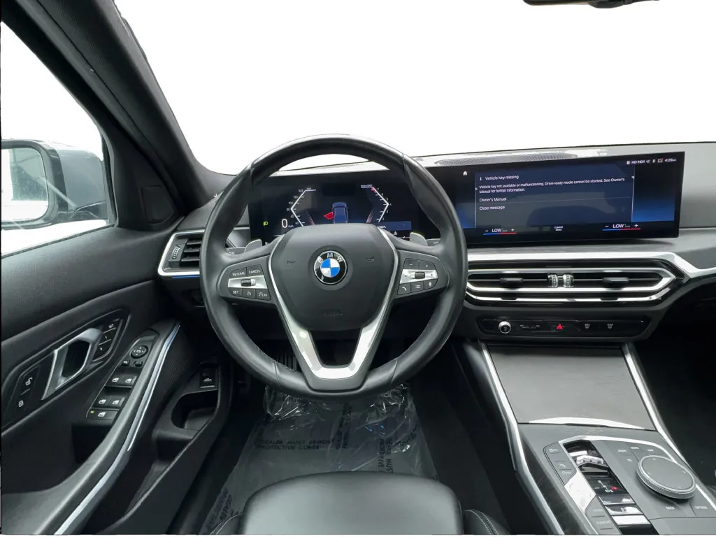 BMW 3 Series photo 39