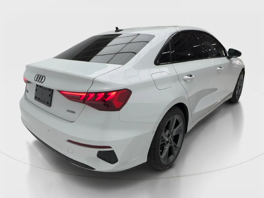 Audi A3 photo 8