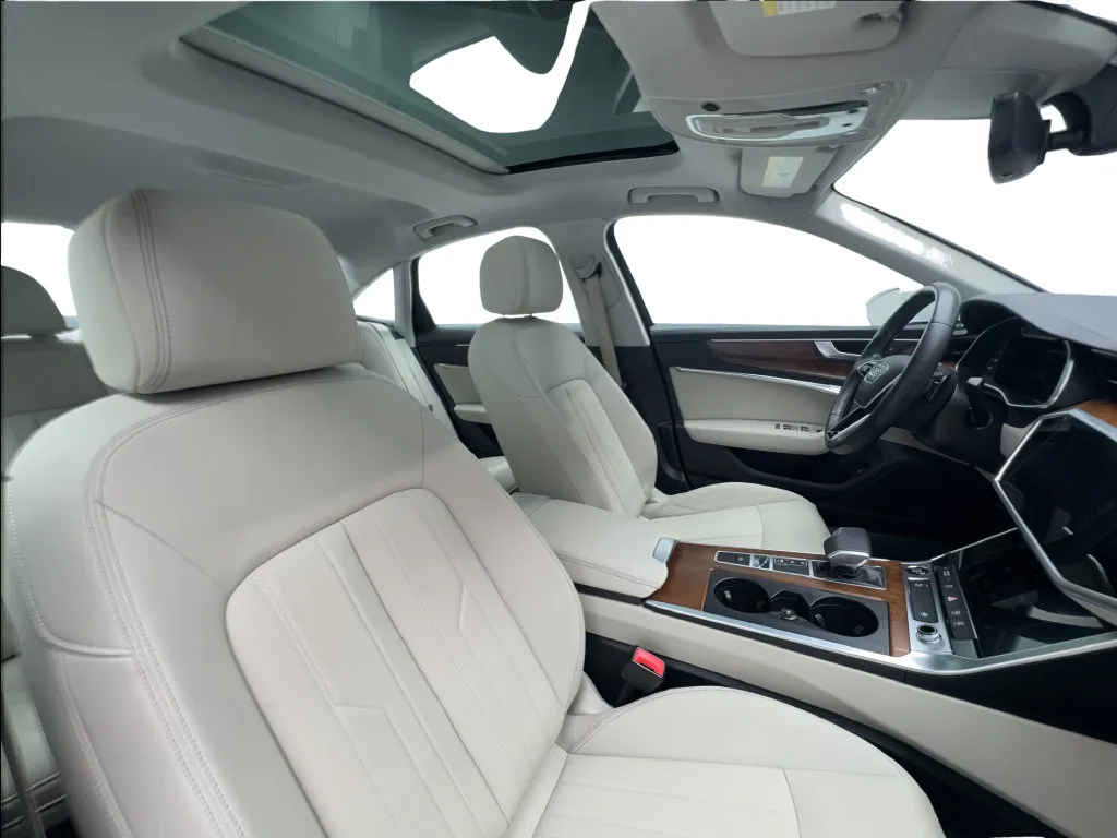 Audi A6 photo 33