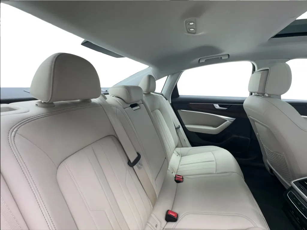 Audi A6 photo 30