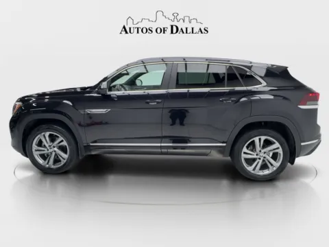 More photos of 2024 Volkswagen Atlas Cross Sport 2.0T SEL R-Line at Autos of Dallas - Plano, TX