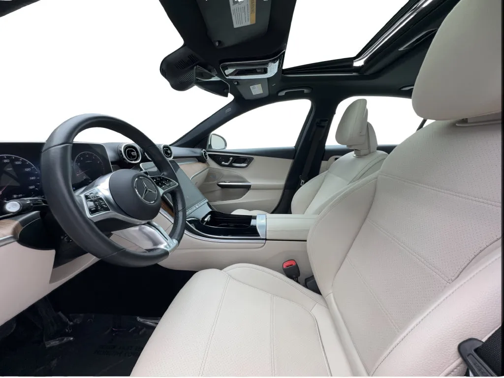Mercedes-Benz C-Class photo 22