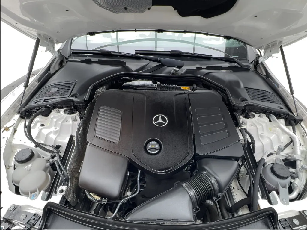 Mercedes-Benz C-Class photo 19