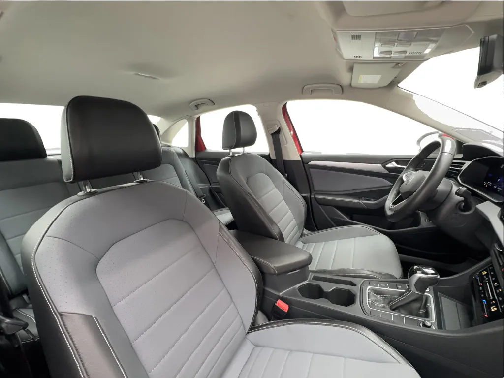 Volkswagen Jetta photo 29