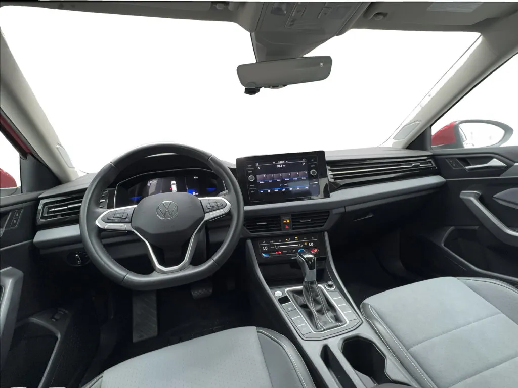 Volkswagen Jetta photo 33