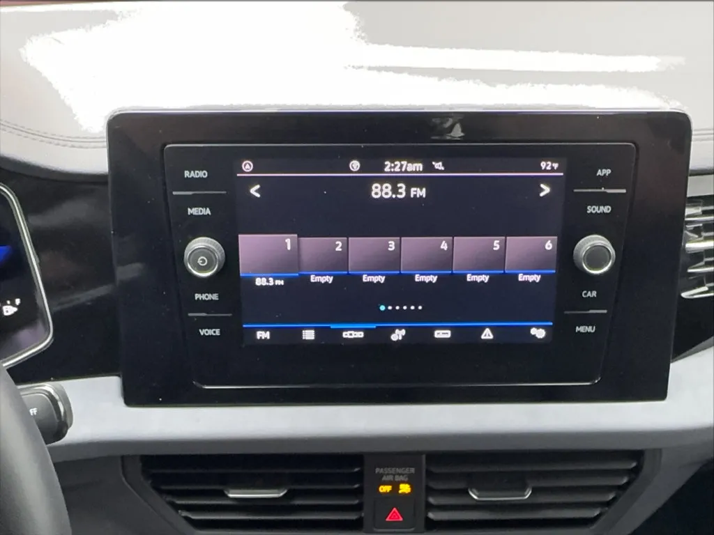 Volkswagen Jetta photo 46