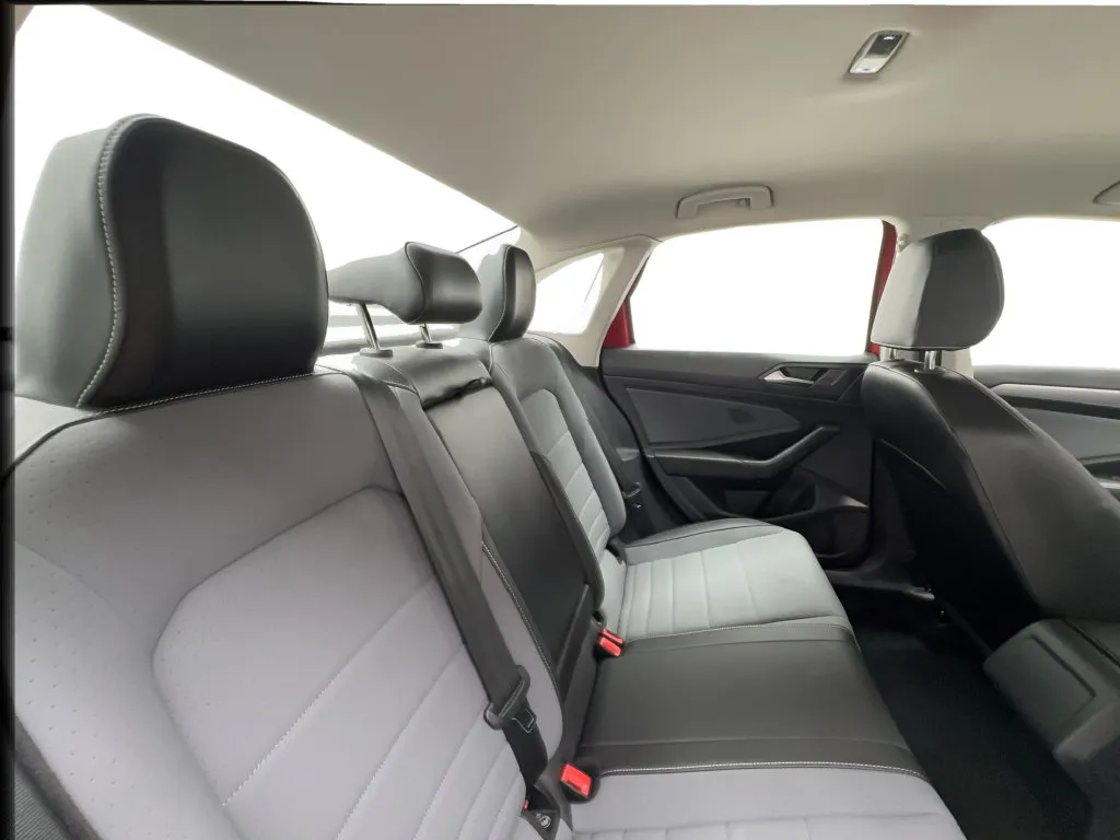 Volkswagen Jetta photo 27