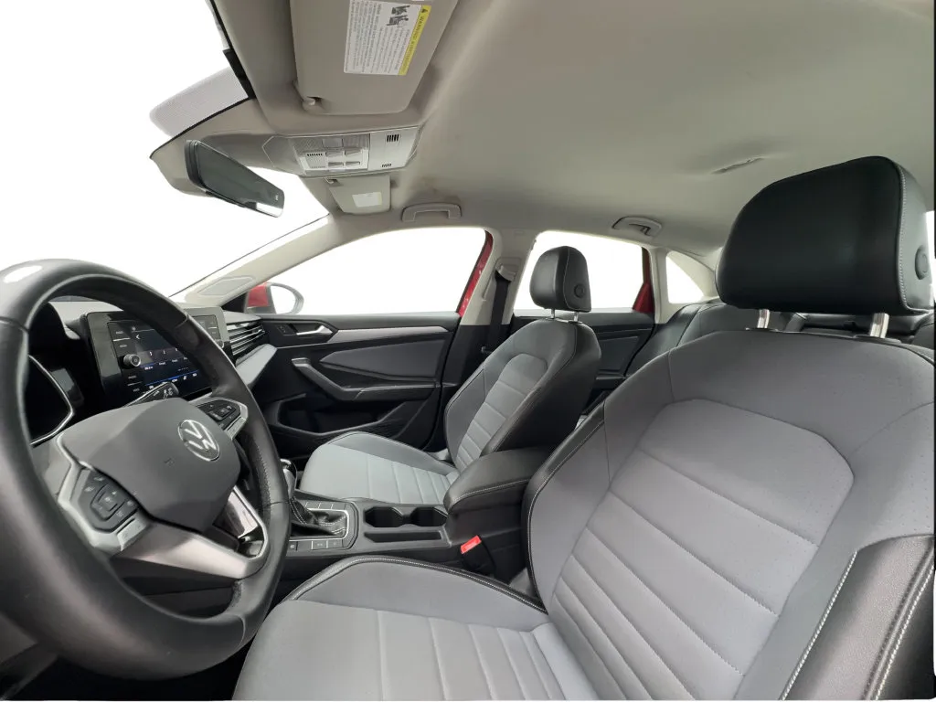 Volkswagen Jetta photo 19