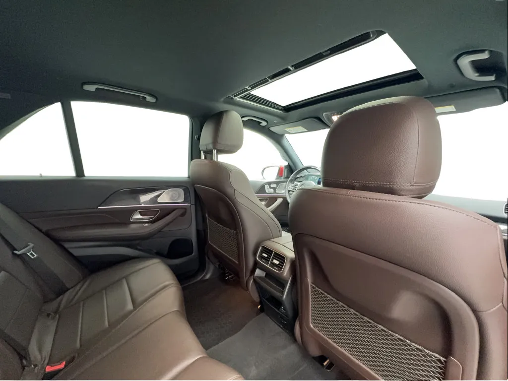 Mercedes-Benz GLE photo 28